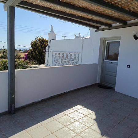 Kleris Apartments 8 Tinos Exterior foto