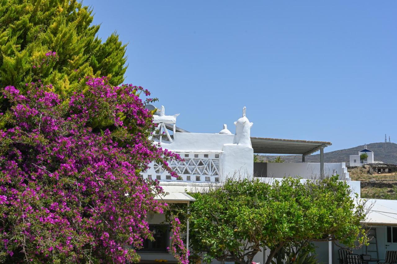 Kleris Apartments 8 Tinos Exterior foto