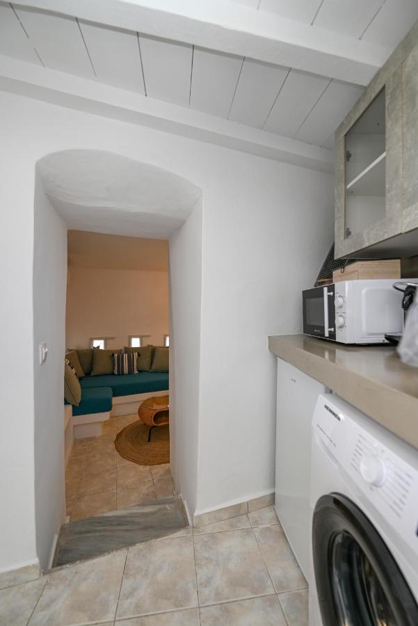 Kleris Apartments 8 Tinos Exterior foto